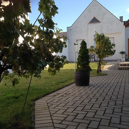 Winzerhof Klua Hoada Daire Illmitz Dış mekan fotoğraf