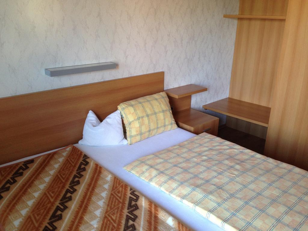 Winzerhof Klua Hoada Daire Illmitz Oda fotoğraf