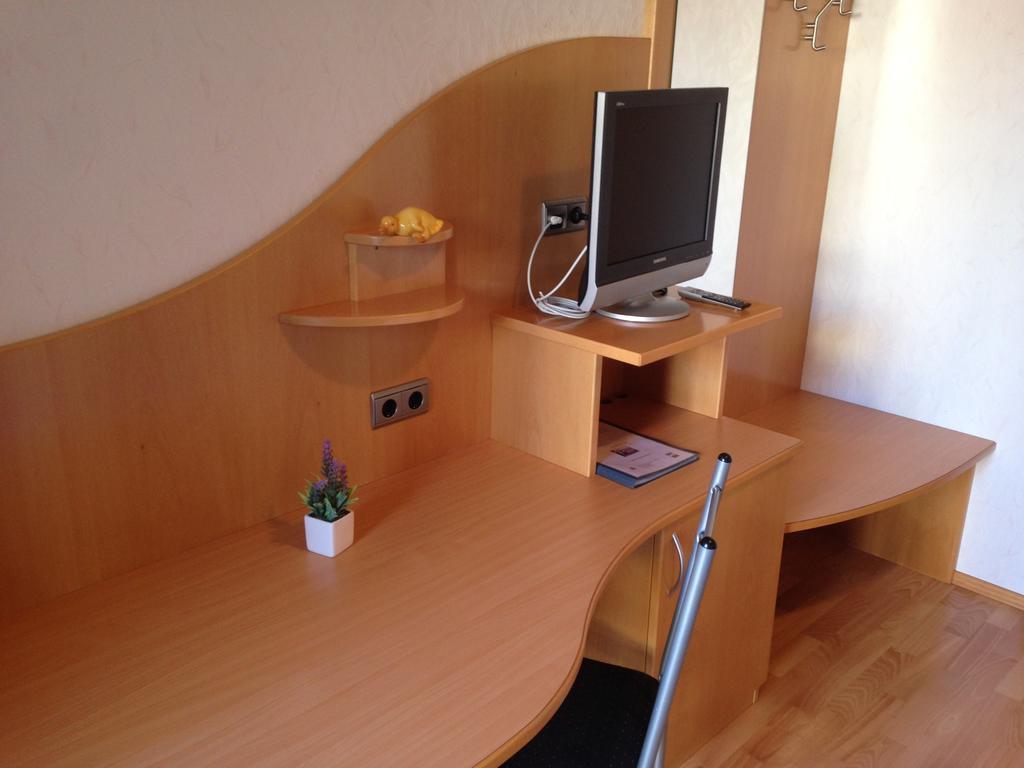 Winzerhof Klua Hoada Daire Illmitz Oda fotoğraf